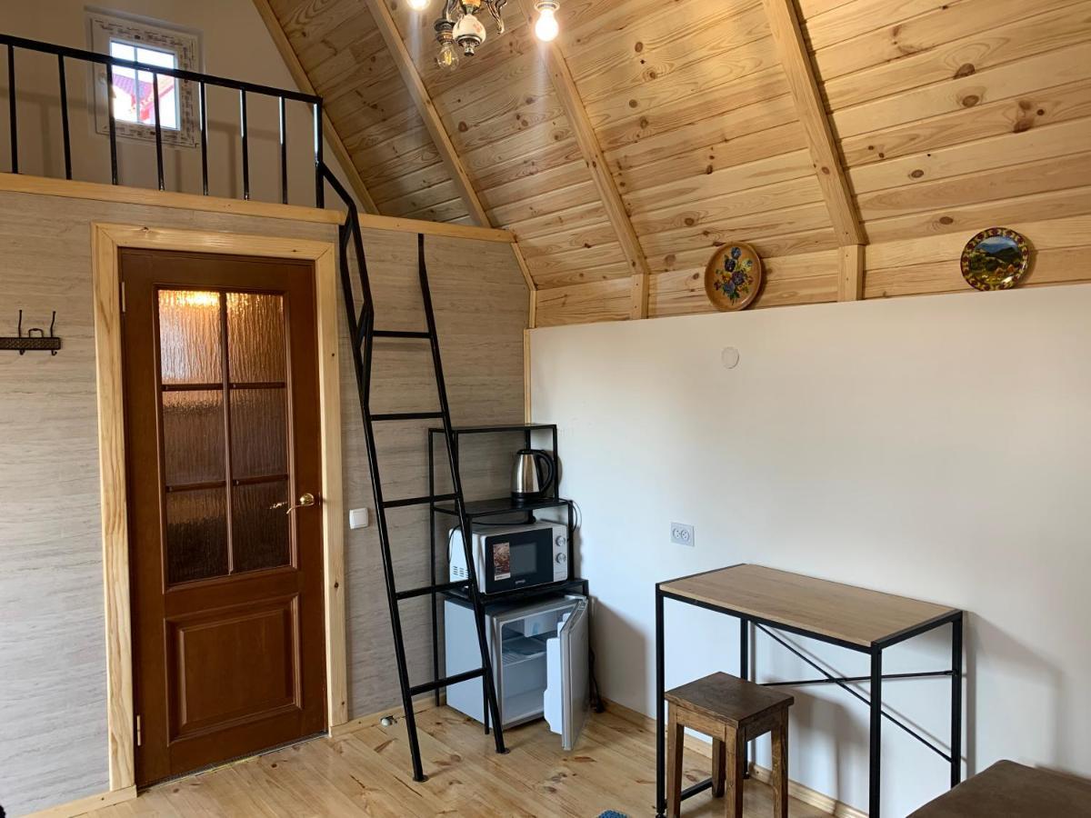 Вуличок Appartement Kamjanets-Podilsky Buitenkant foto