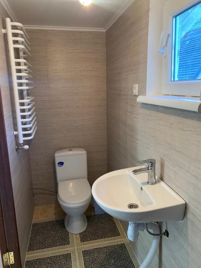 Вуличок Appartement Kamjanets-Podilsky Buitenkant foto